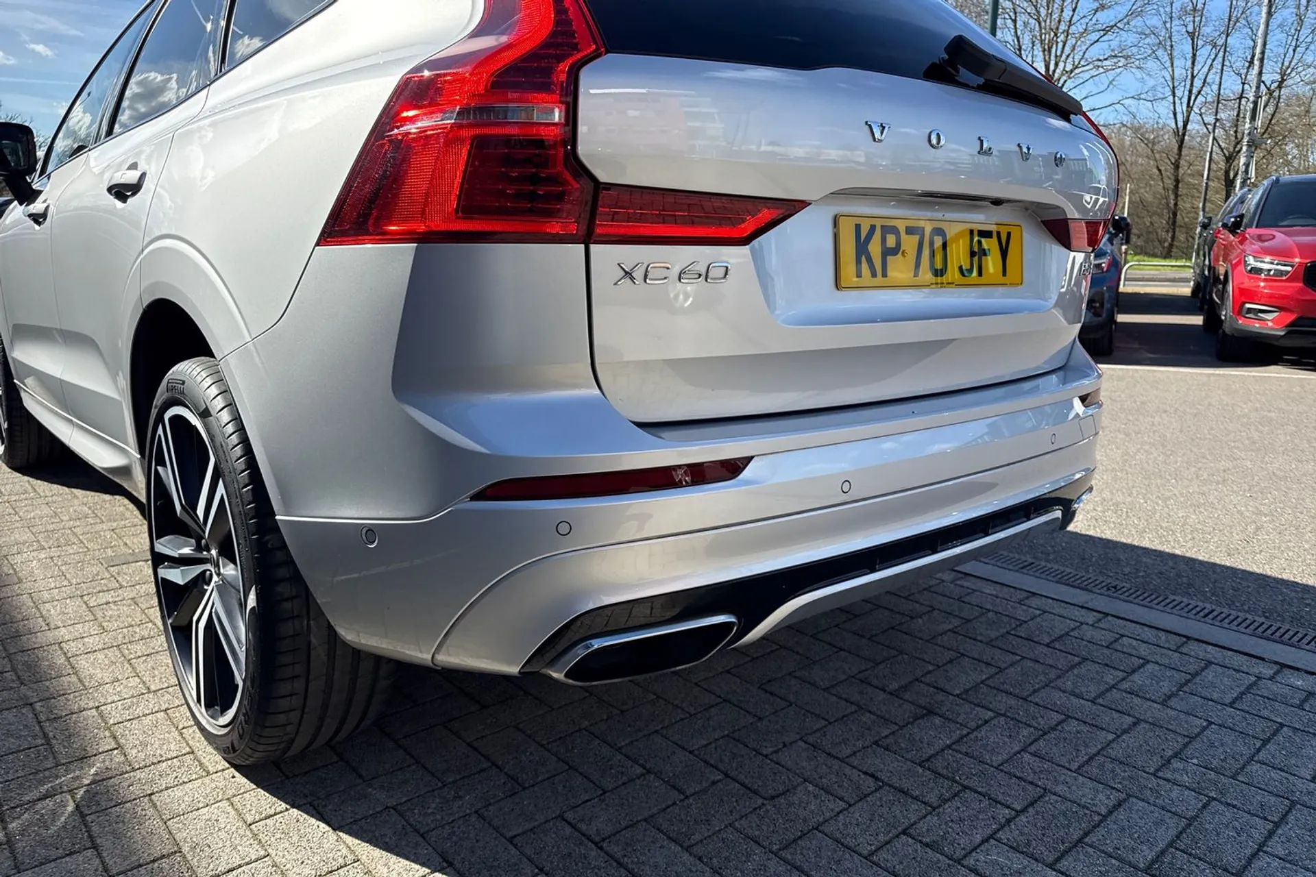 Volvo XC60 thumbnail image number 18