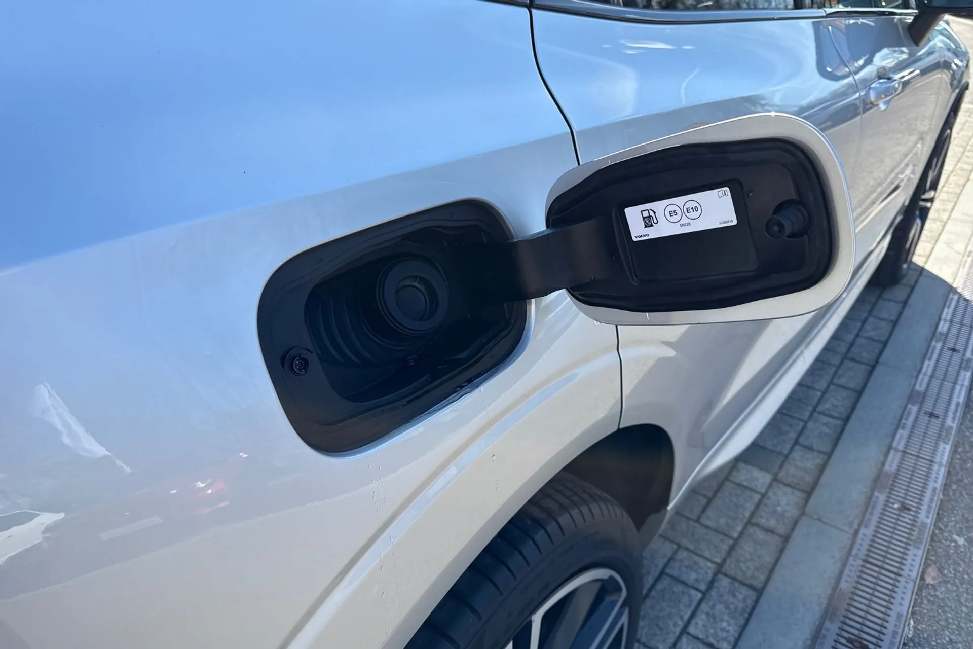 Volvo XC60 thumbnail image number 19