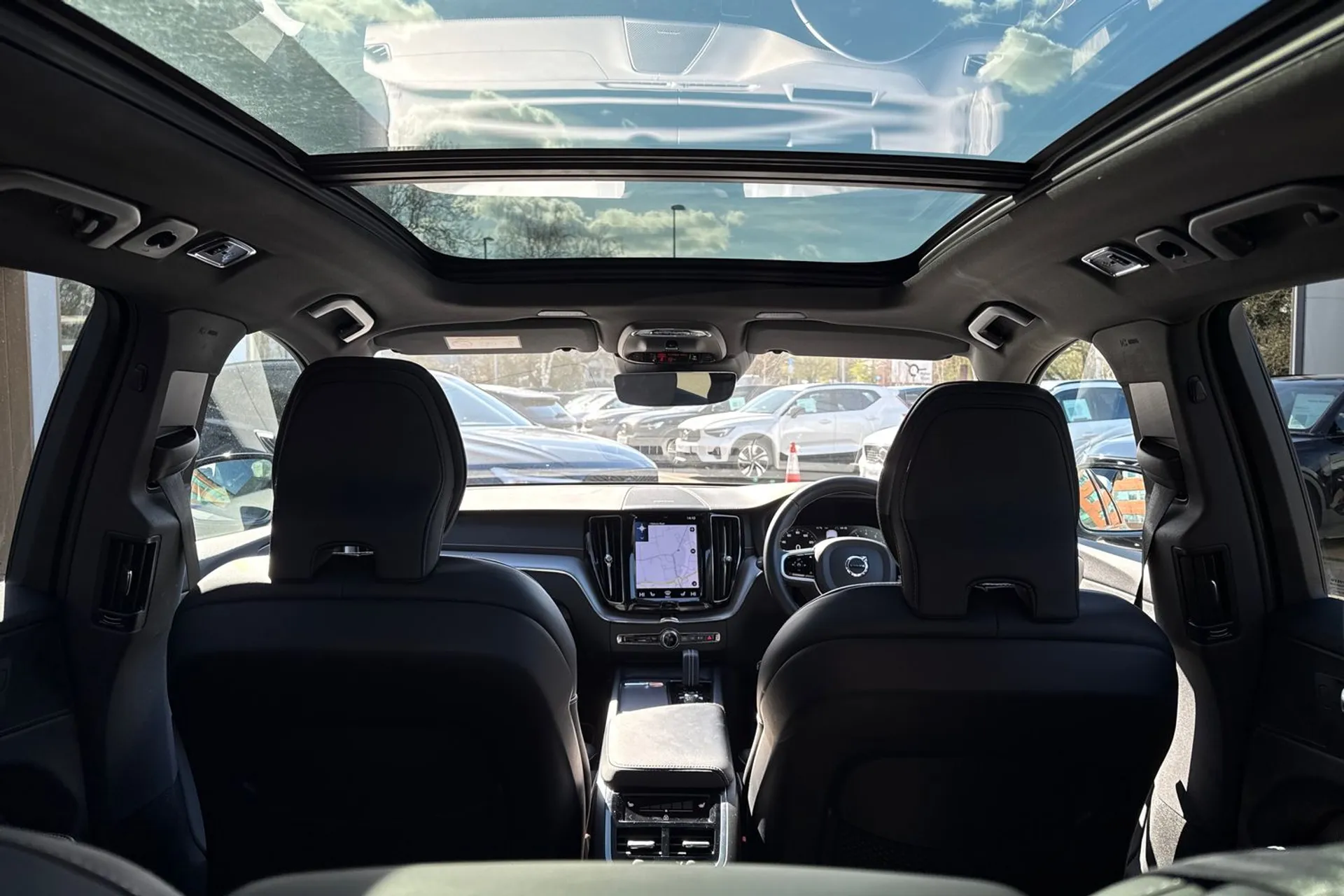 Volvo XC60 thumbnail image number 21