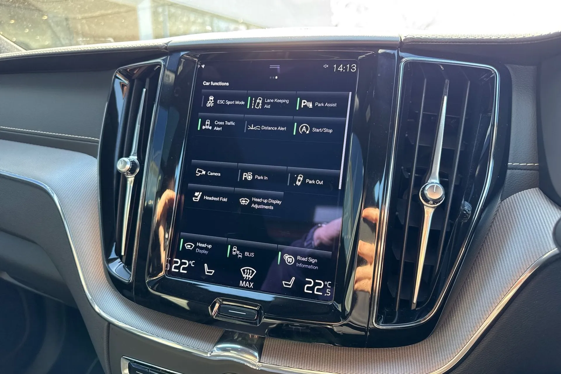 Volvo XC60 thumbnail image number 41