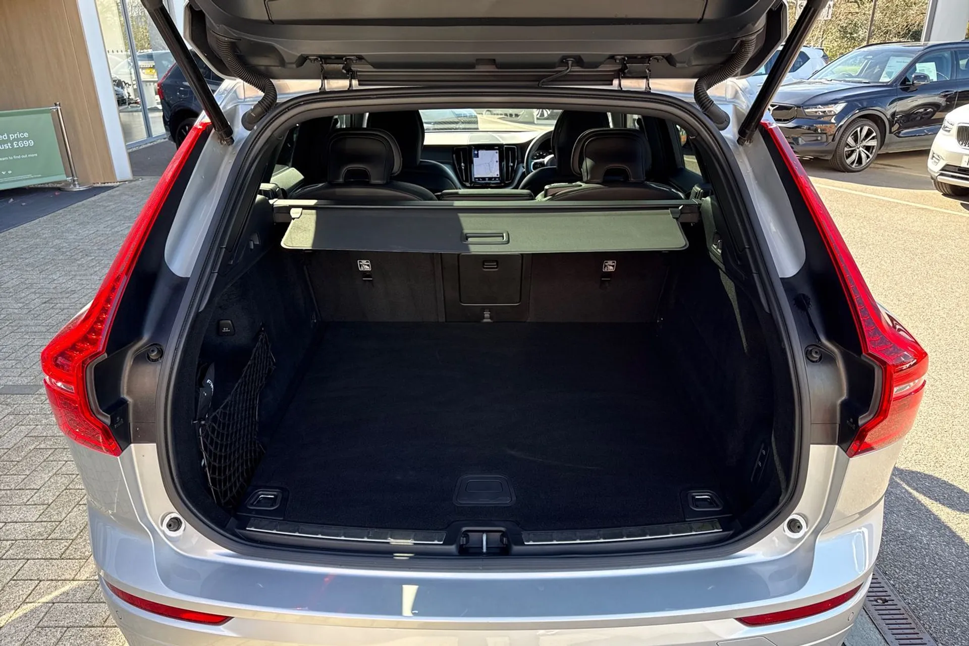 Volvo XC60 thumbnail image number 20