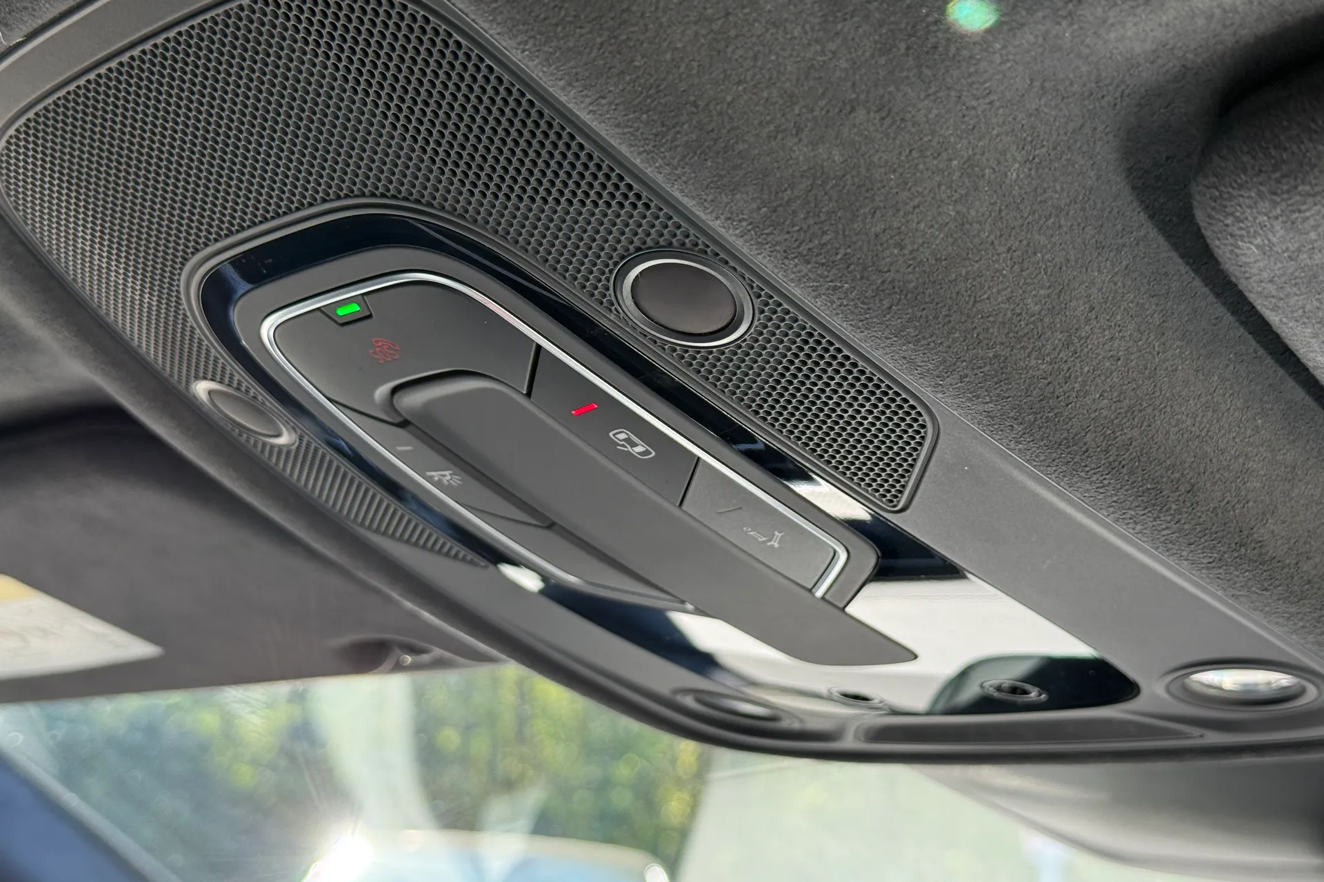 Audi RS 7 thumbnail image number 30