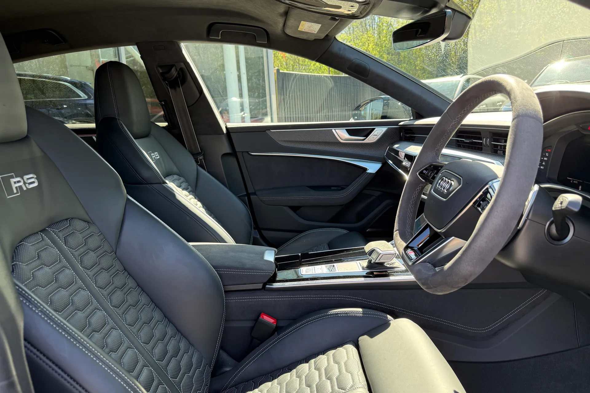 Audi RS 7 thumbnail image number 20