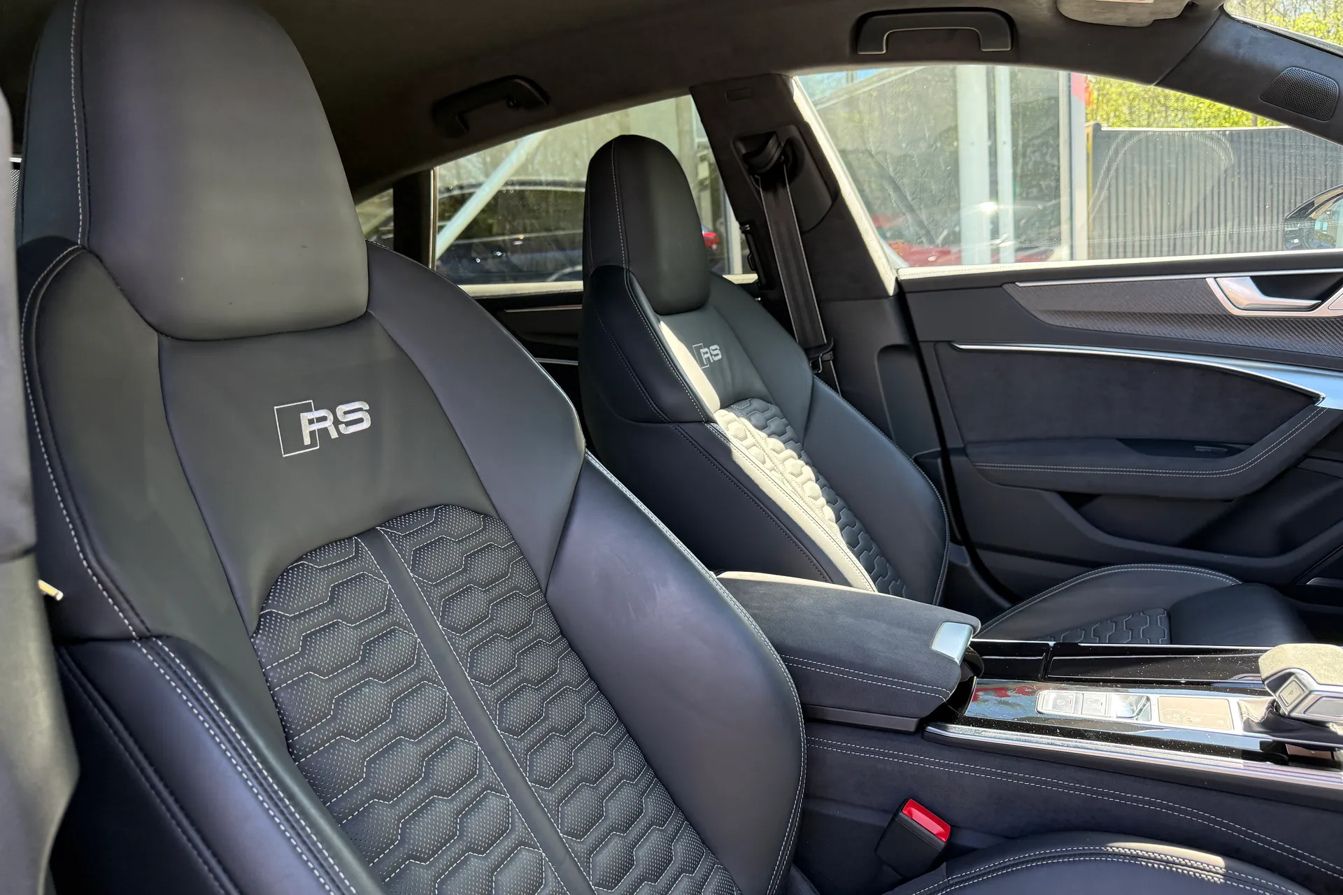 Audi RS 7 thumbnail image number 19