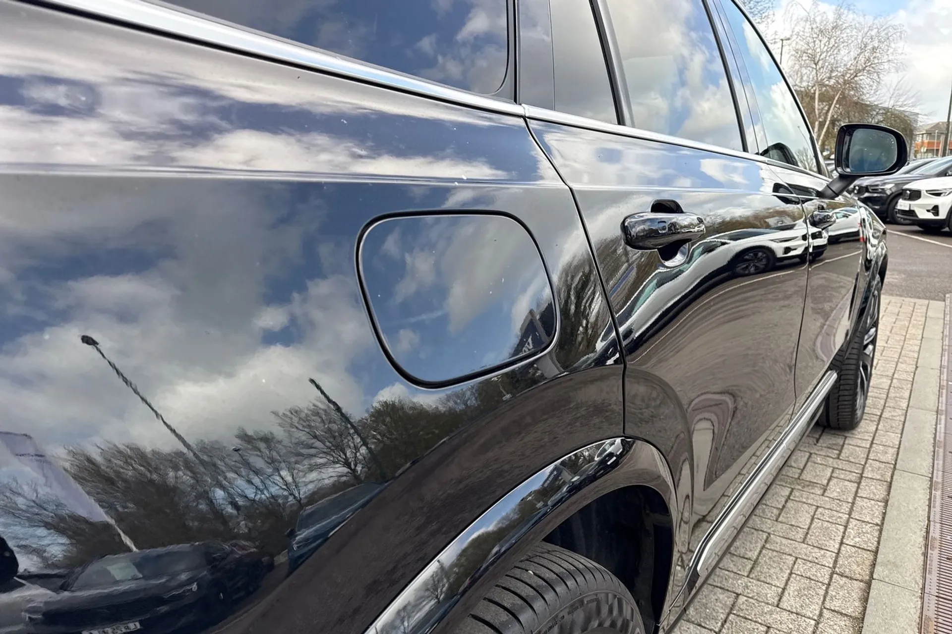 Volvo XC90 thumbnail image number 20