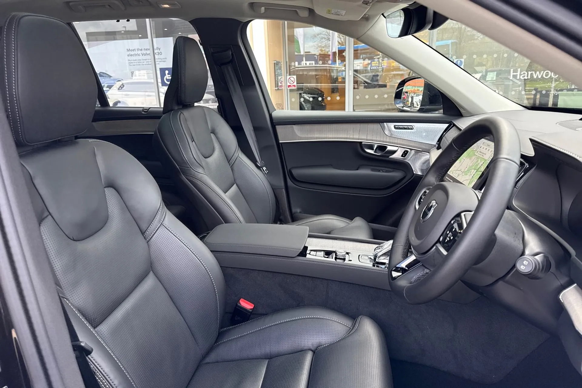 Volvo XC90 thumbnail image number 28