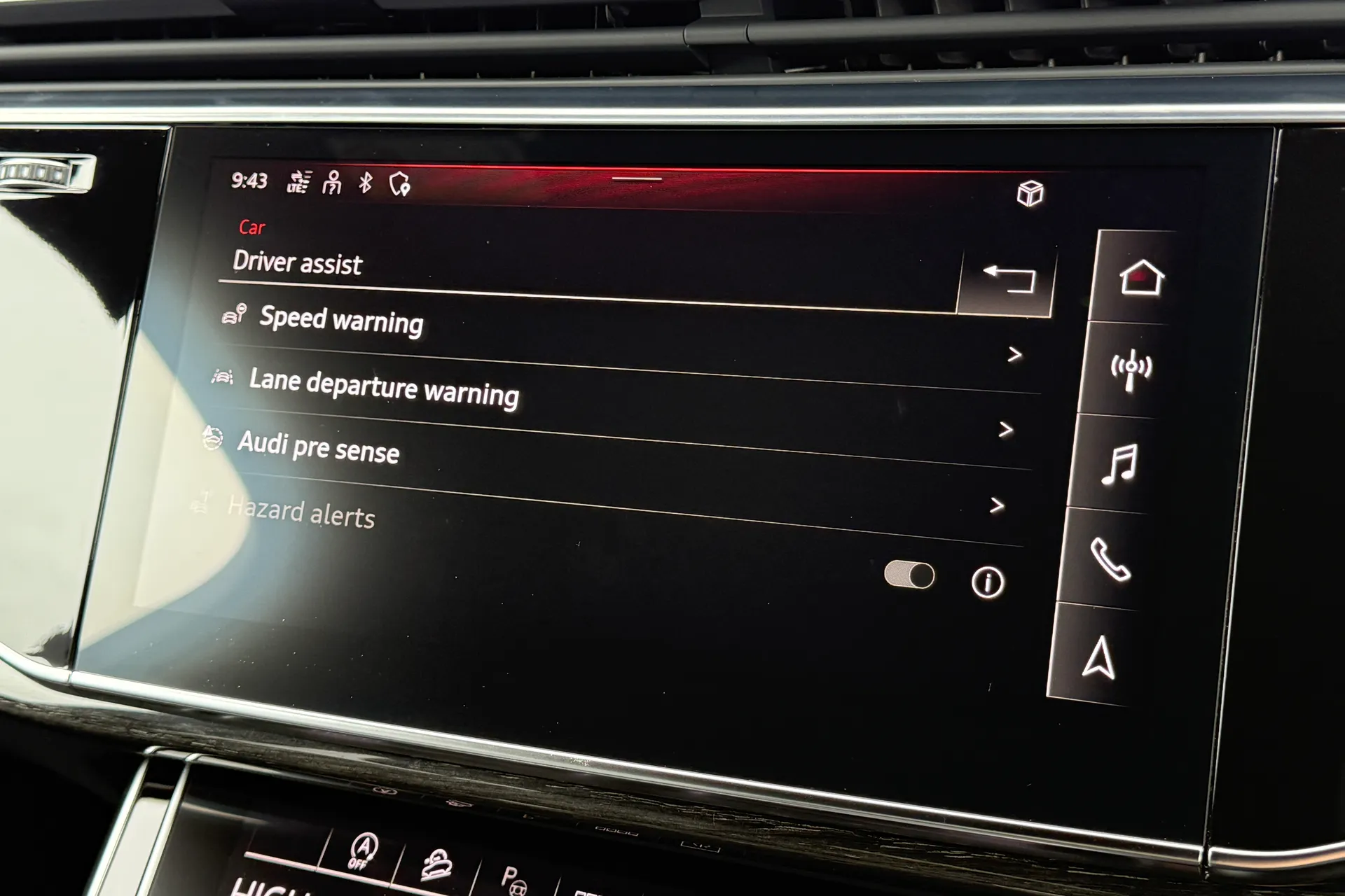 Audi Q7 thumbnail image number 9