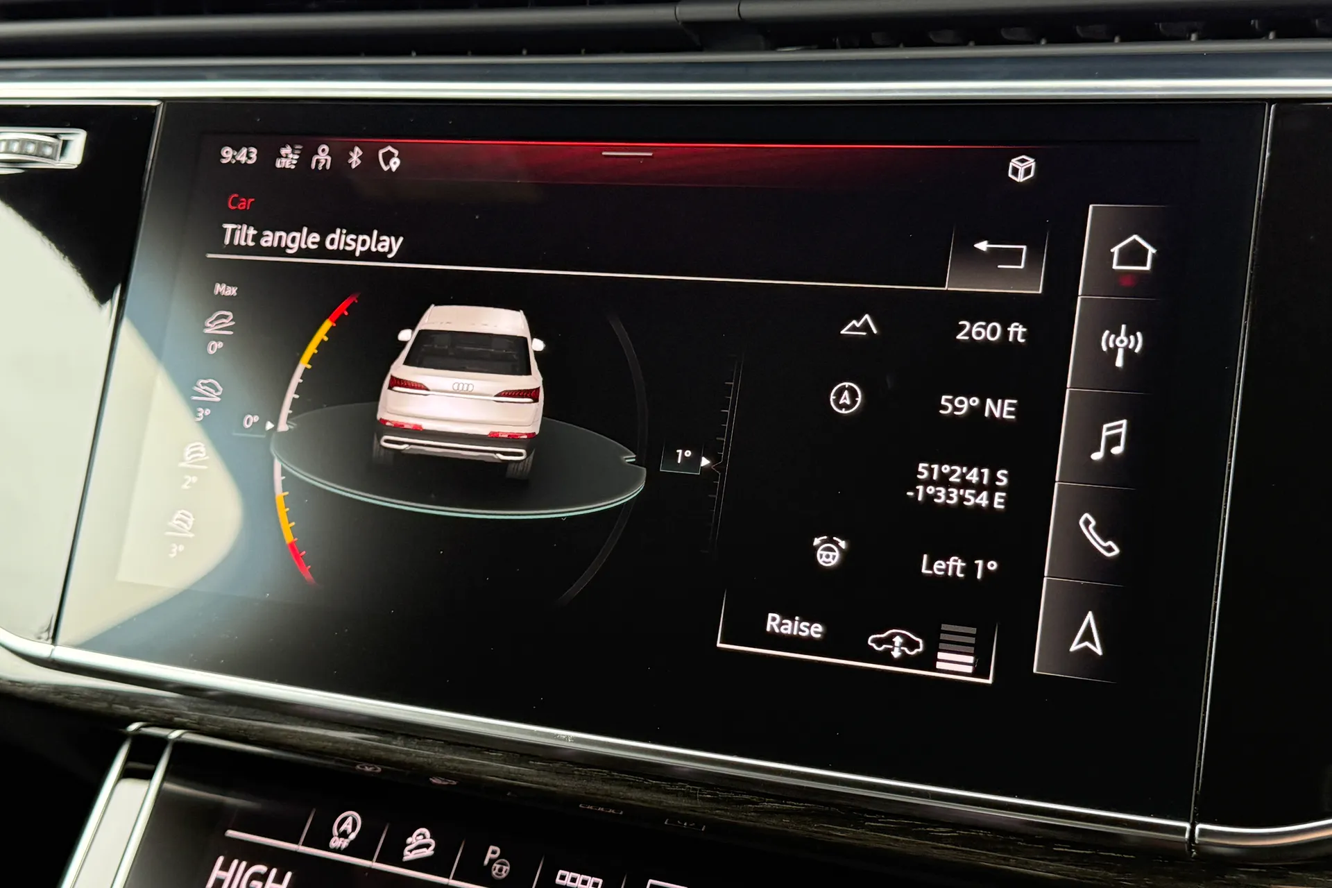 Audi Q7 thumbnail image number 10