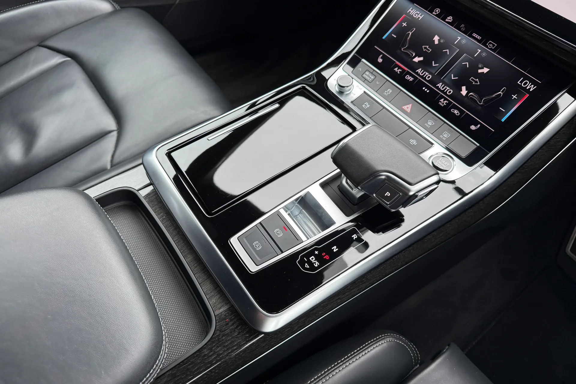 Audi Q7 thumbnail image number 41