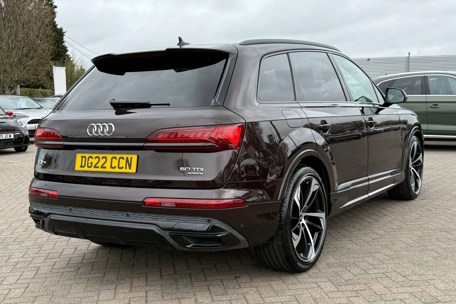 Audi Q7 thumbnail image number 32