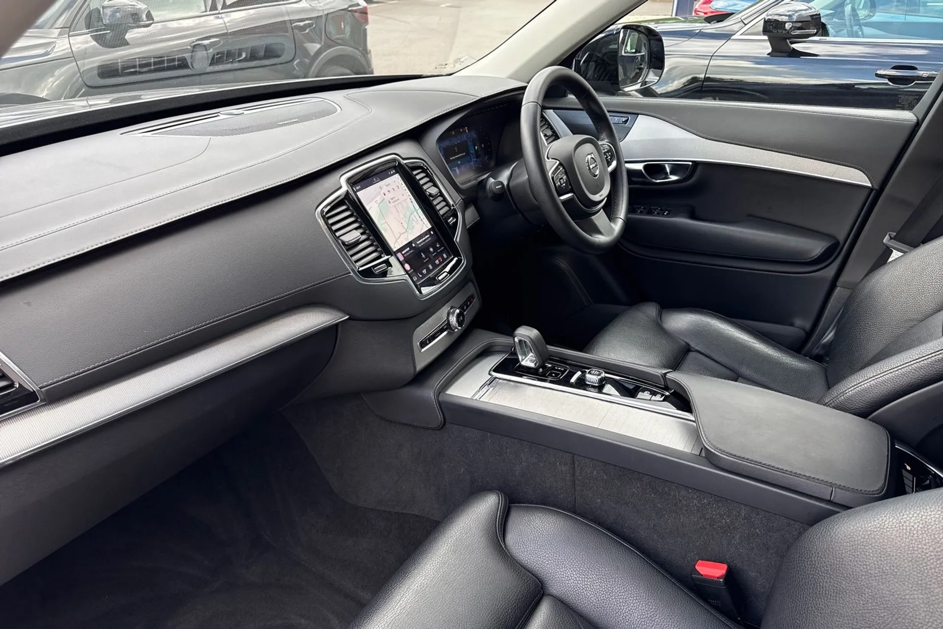 Volvo XC90 thumbnail image number 29