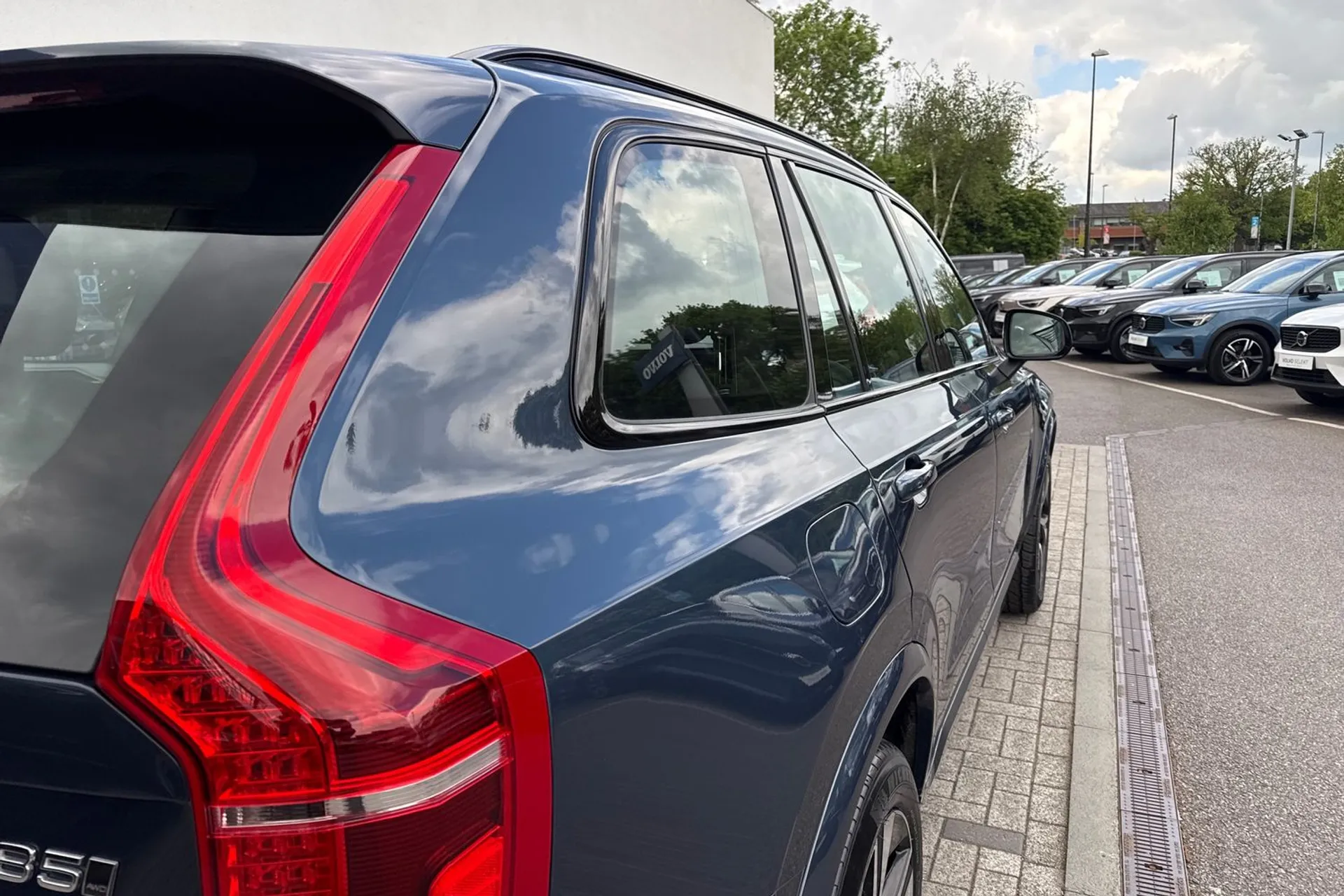 Volvo XC90 thumbnail image number 17