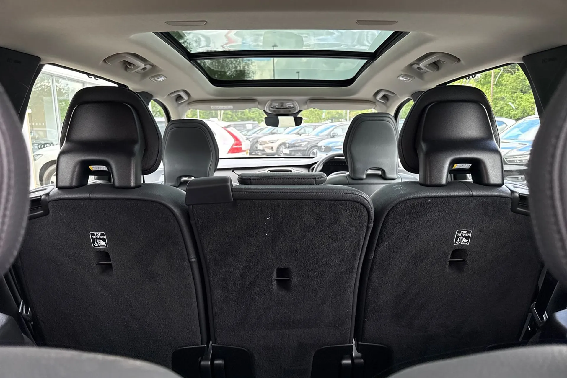 Volvo XC90 thumbnail image number 24