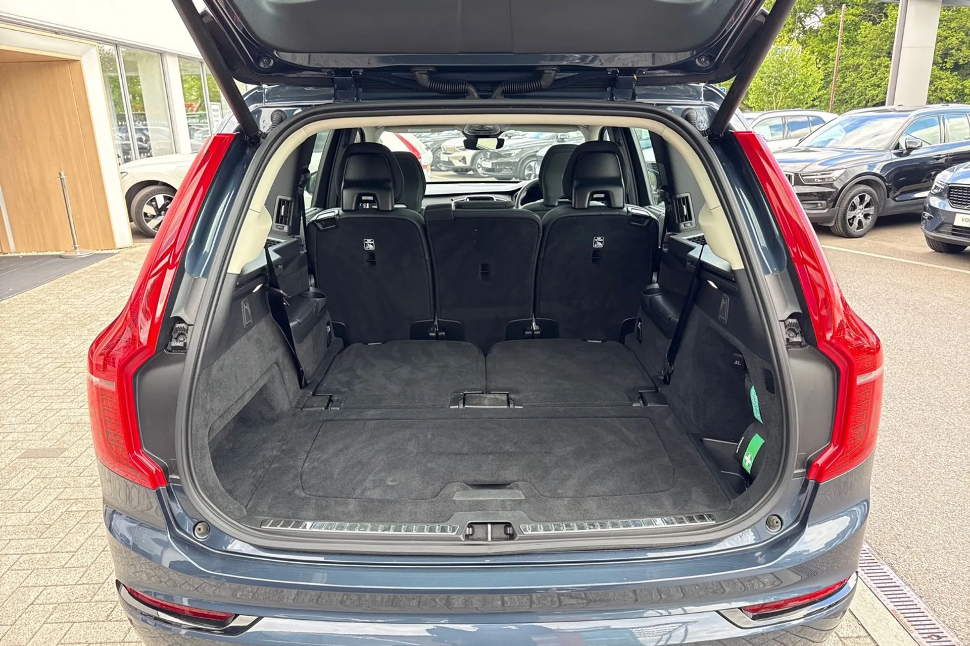 Volvo XC90 thumbnail image number 22