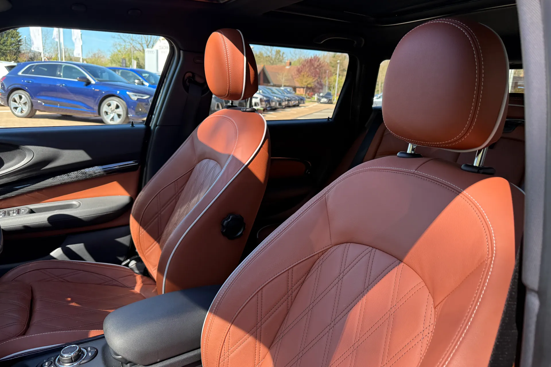 MINI CLUBMAN thumbnail image number 47