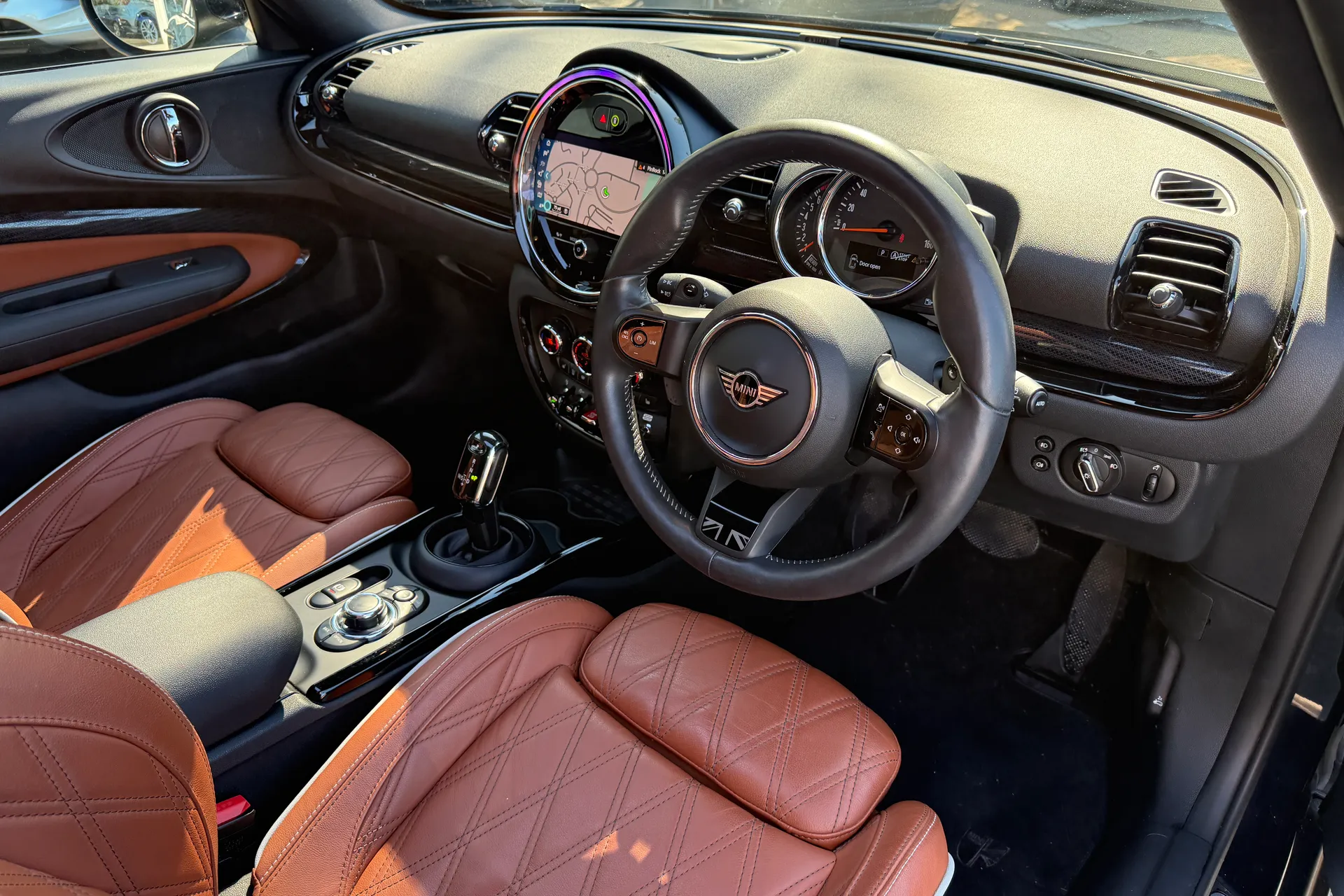 MINI CLUBMAN thumbnail image number 25