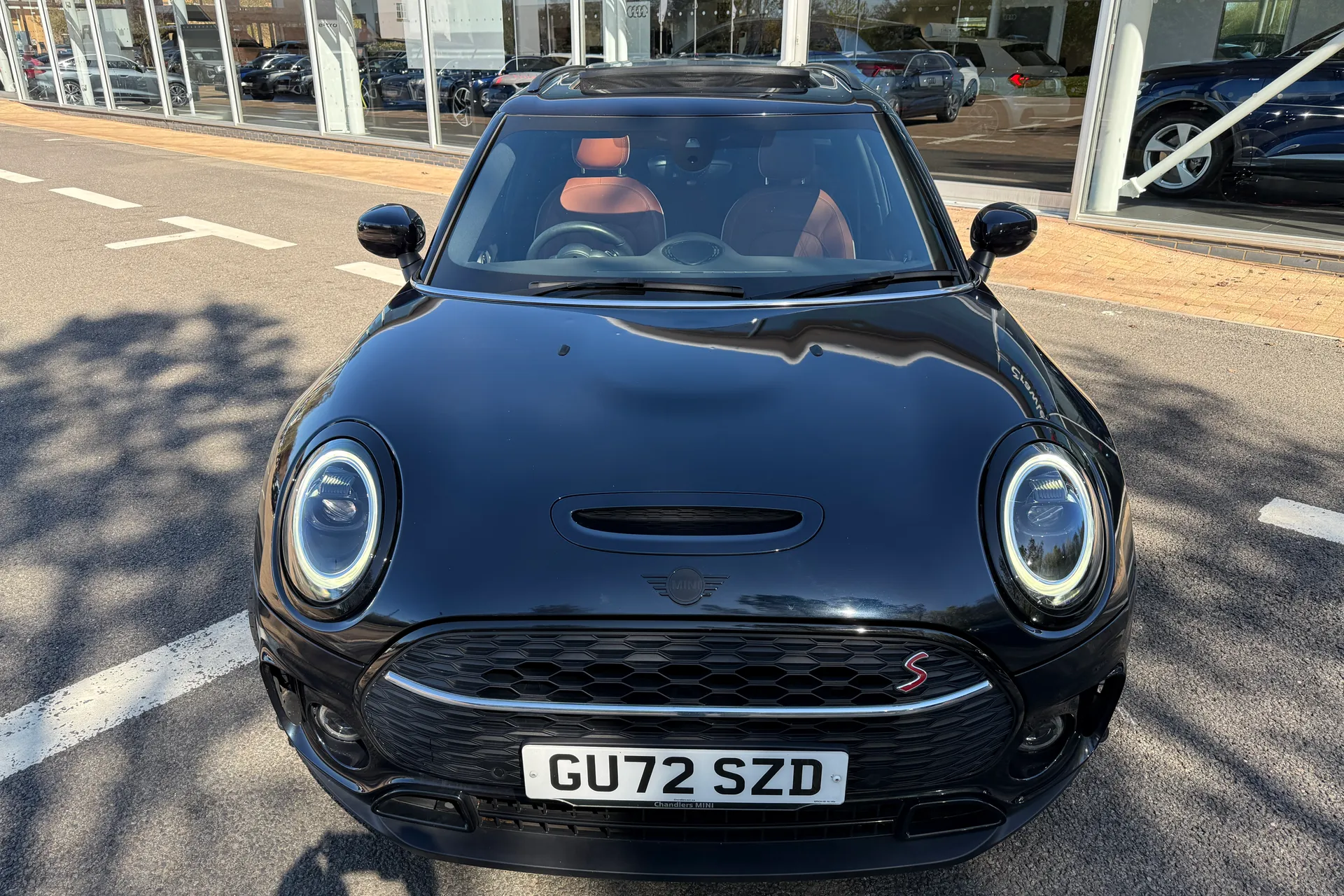 MINI CLUBMAN thumbnail image number 52