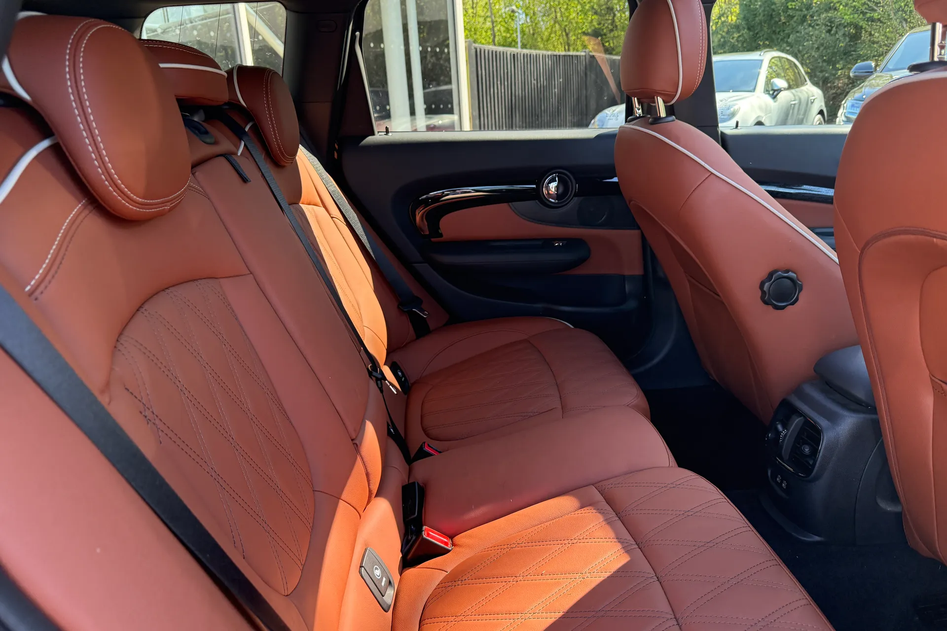 MINI CLUBMAN thumbnail image number 30