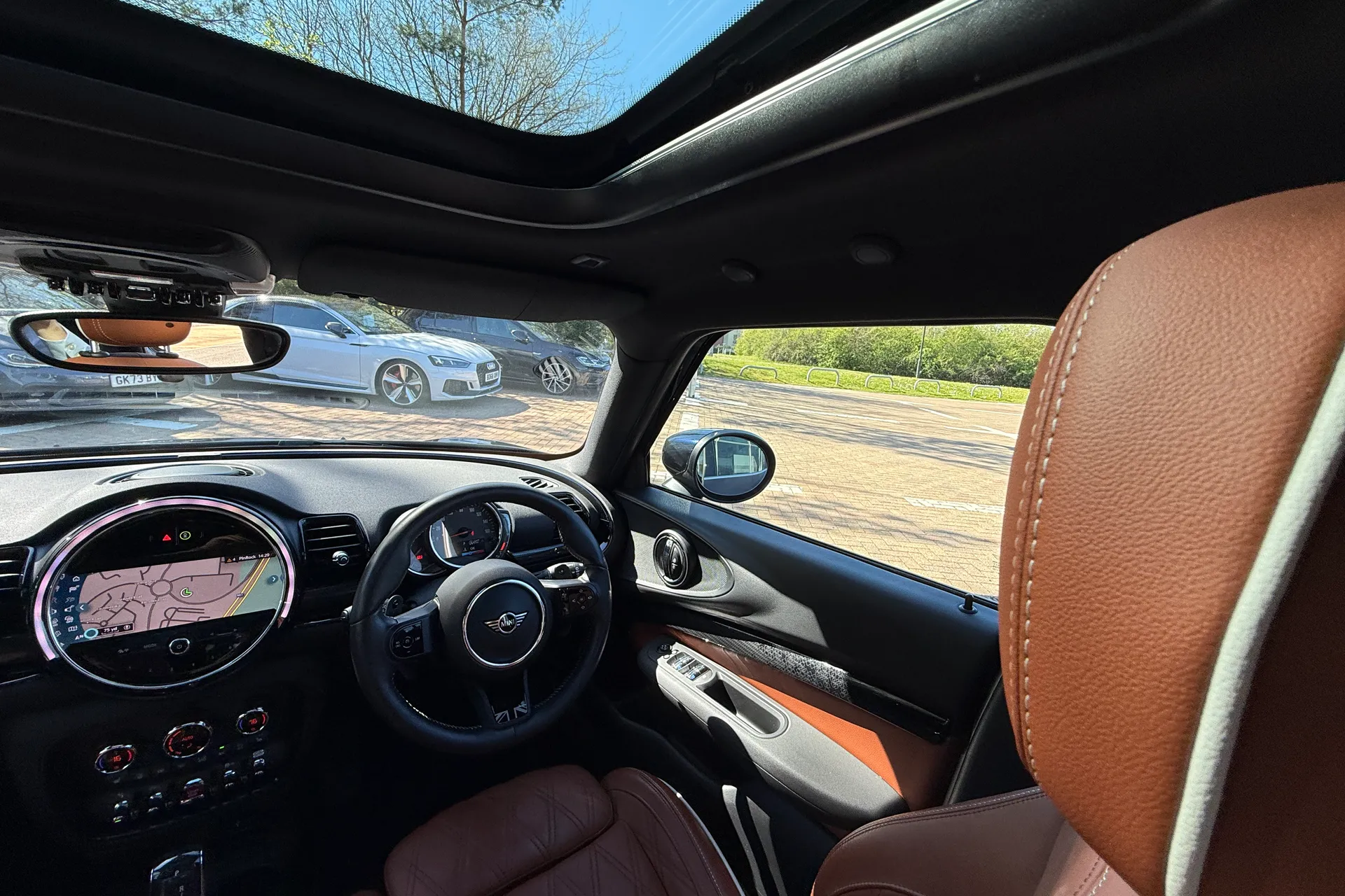 MINI CLUBMAN thumbnail image number 34