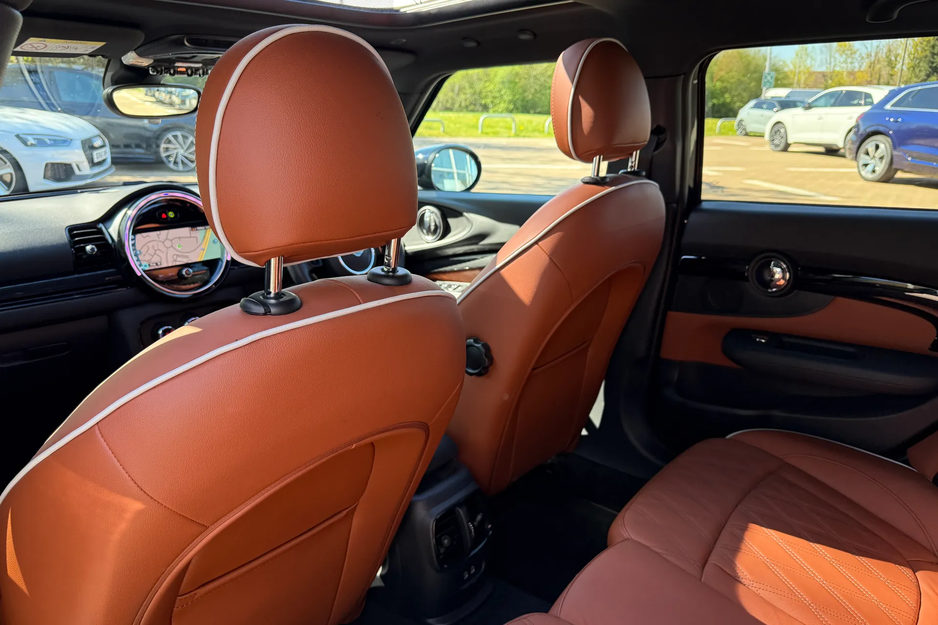 MINI CLUBMAN thumbnail image number 43