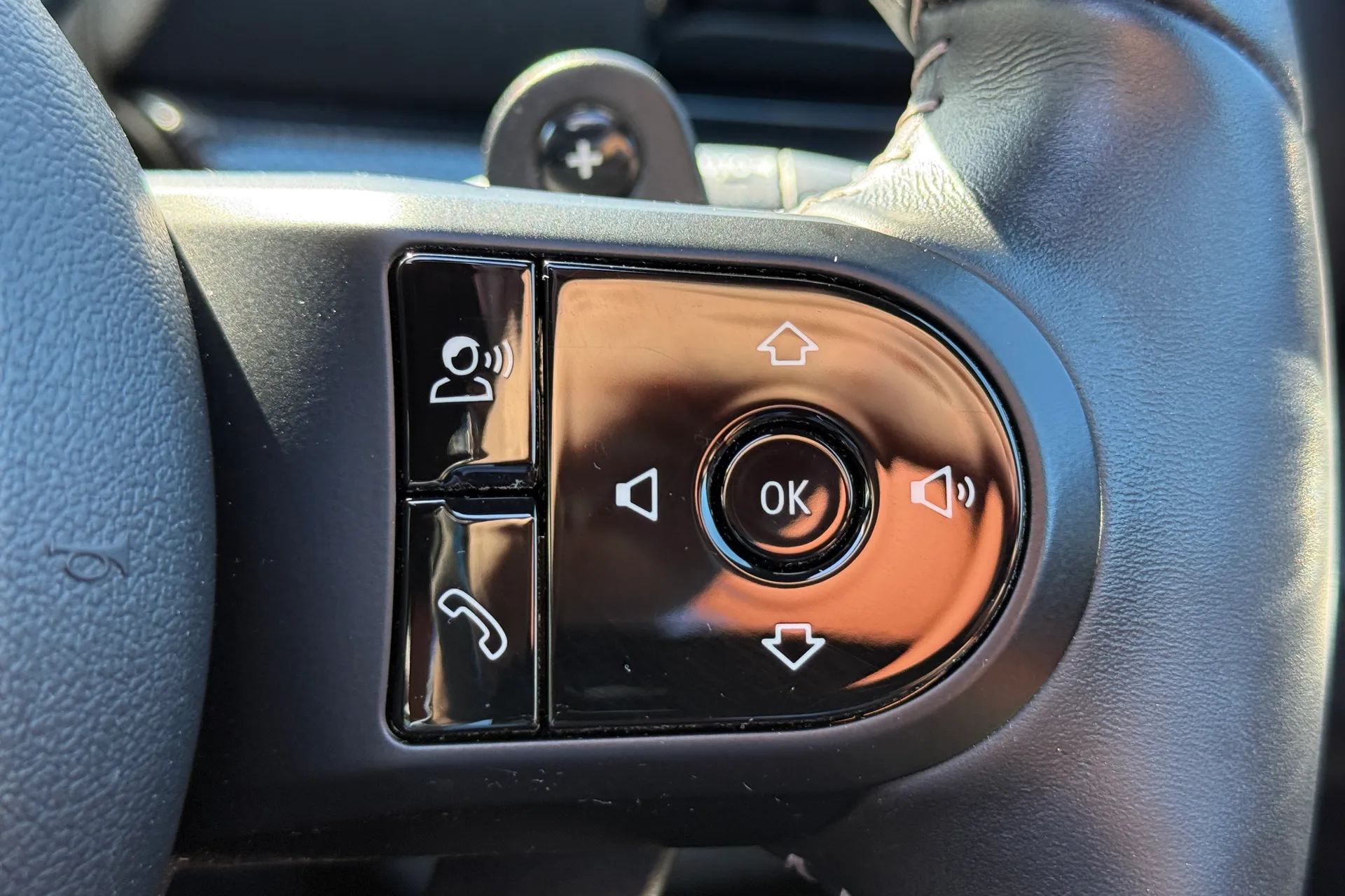 MINI CLUBMAN thumbnail image number 17