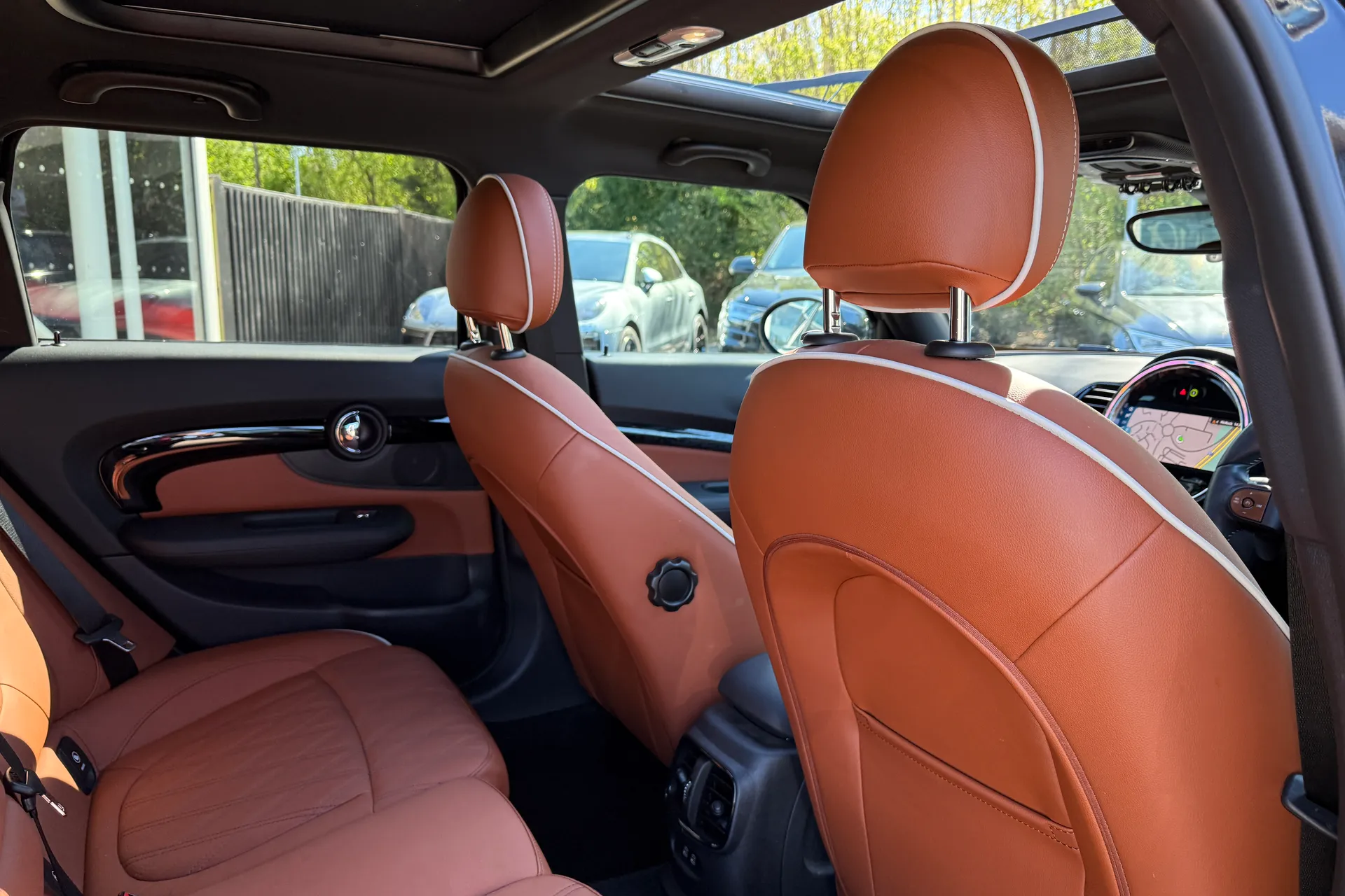 MINI CLUBMAN thumbnail image number 31