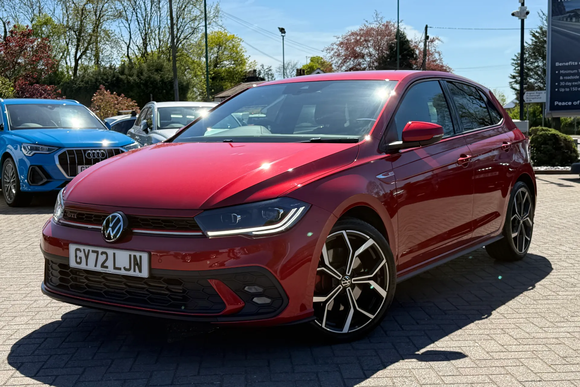 VOLKSWAGEN POLO thumbnail image number 24