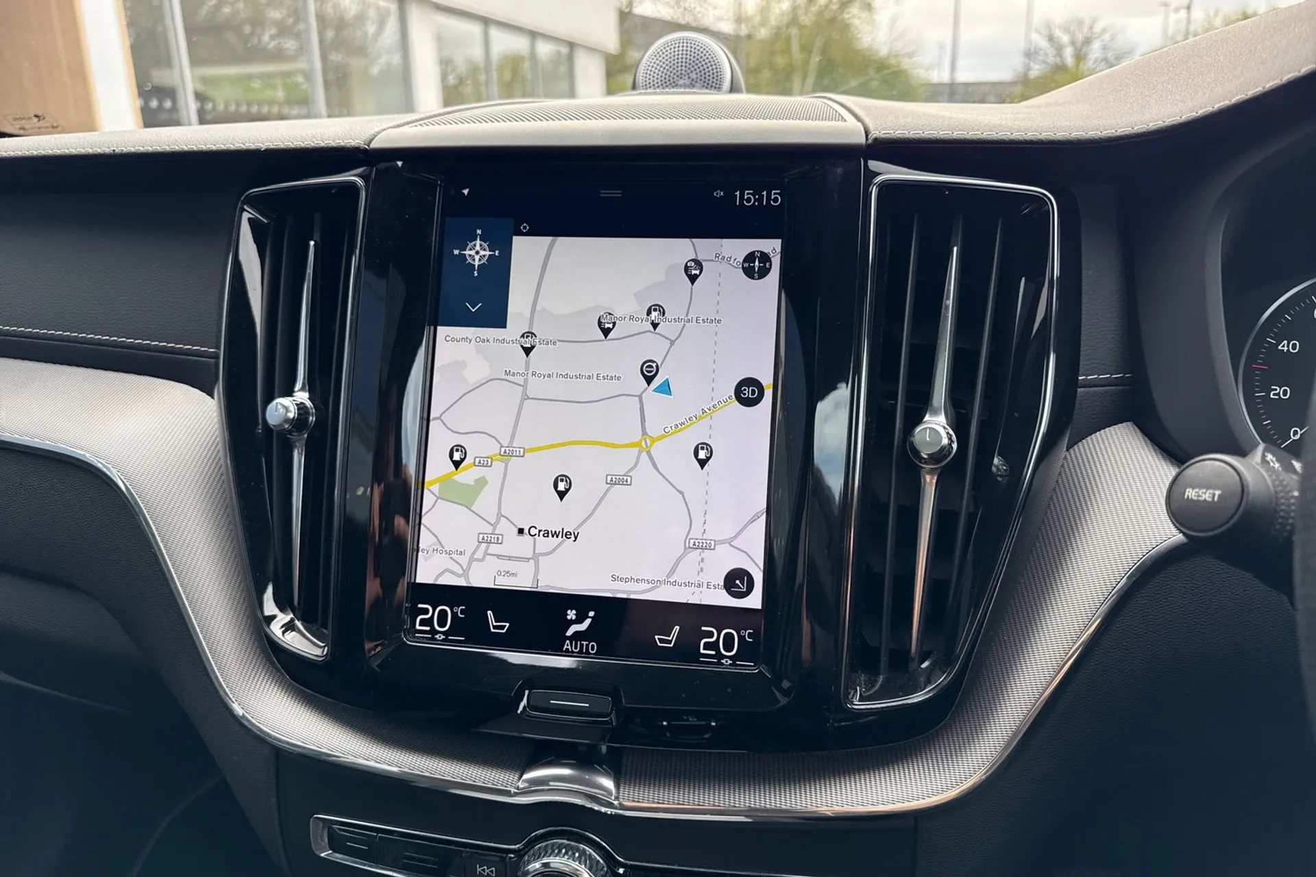 Volvo XC60 thumbnail image number 5