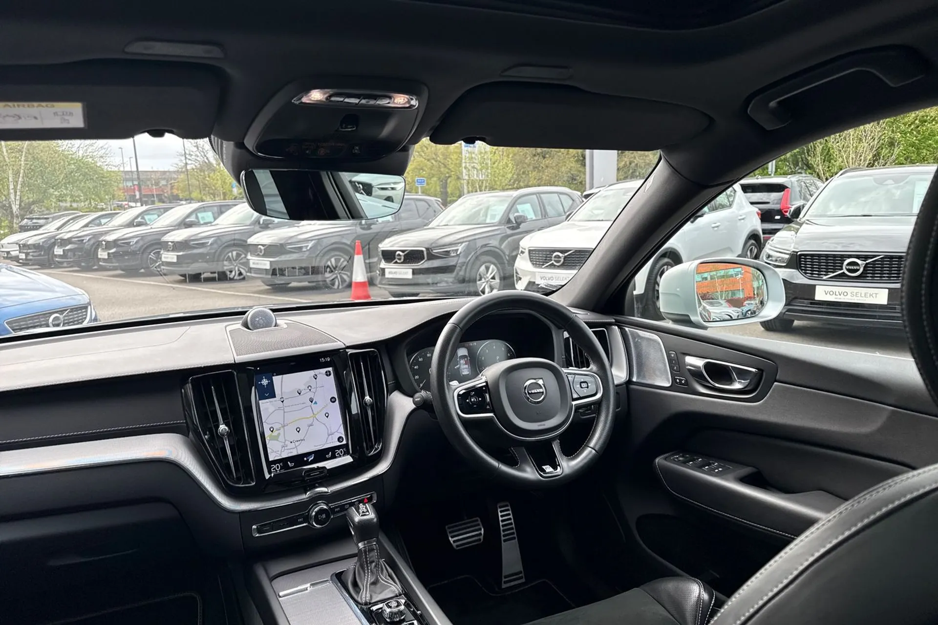 Volvo XC60 thumbnail image number 36