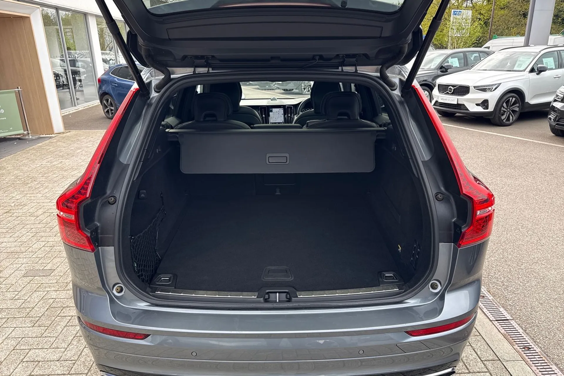 Volvo XC60 thumbnail image number 20