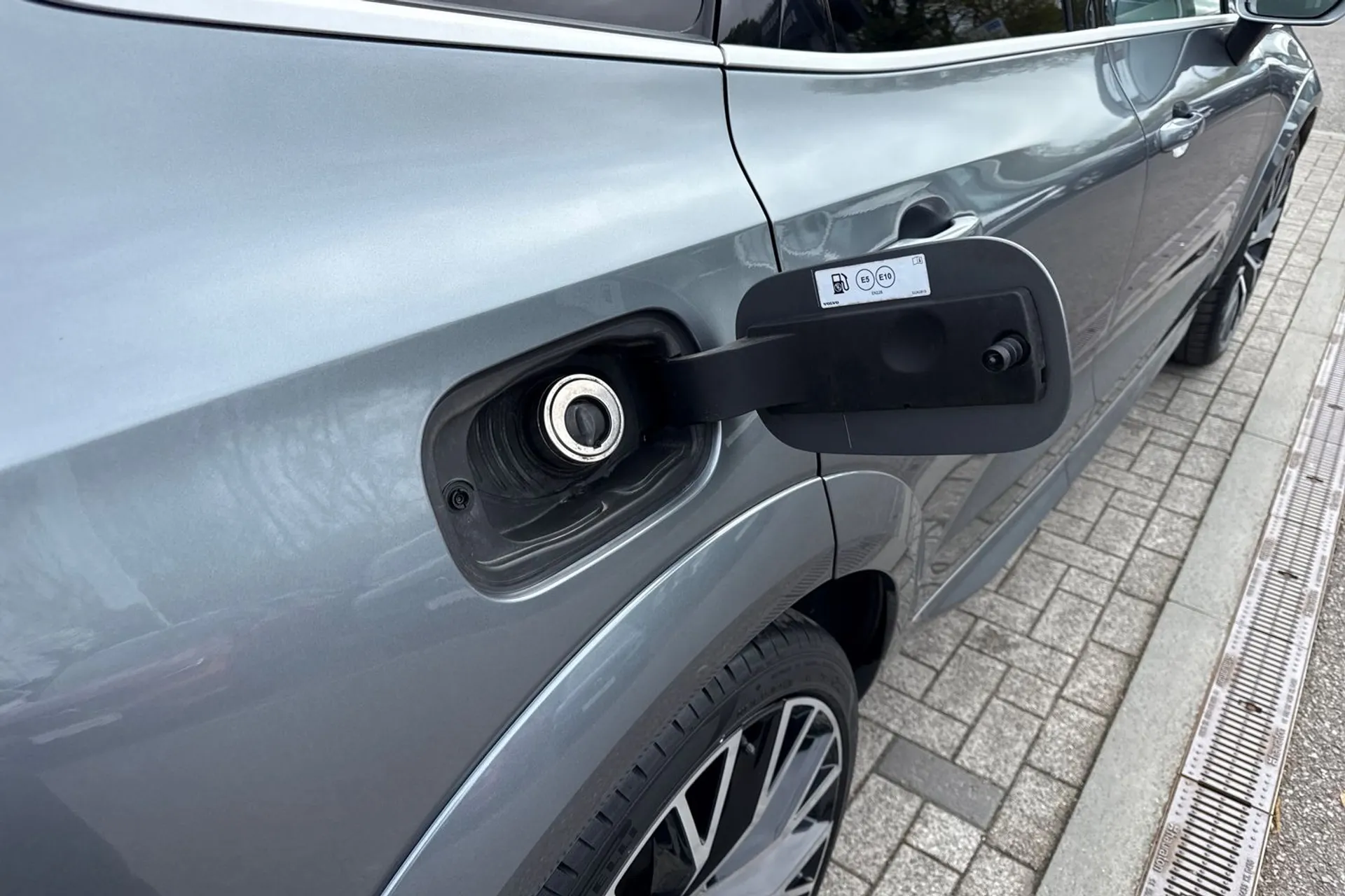 Volvo XC60 thumbnail image number 19