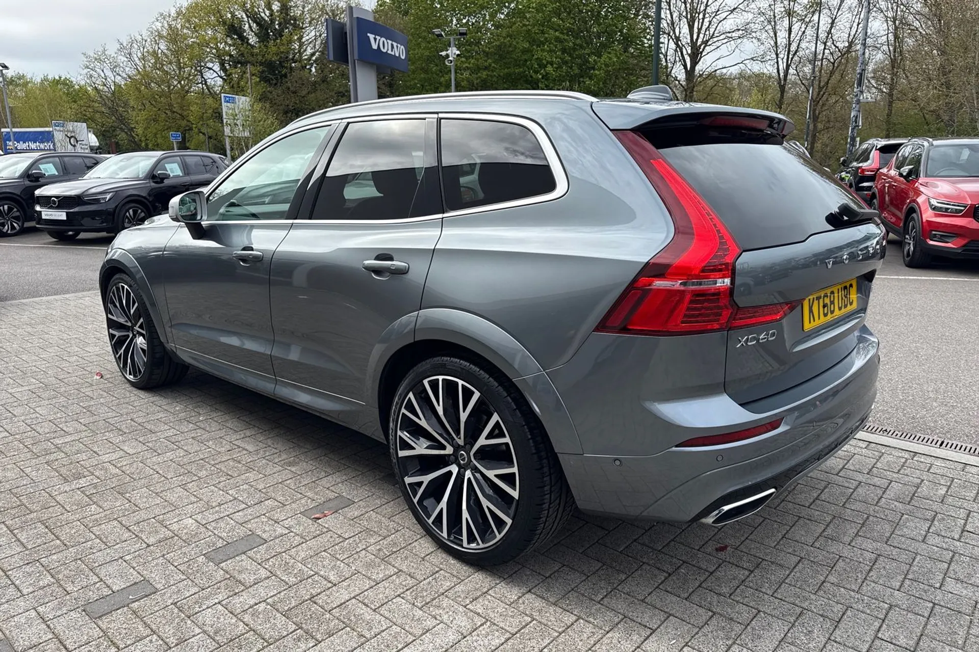 Volvo XC60 thumbnail image number 10