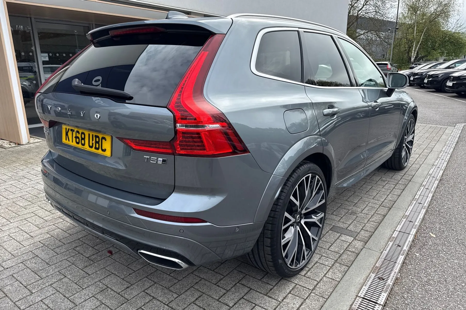 Volvo XC60 thumbnail image number 8