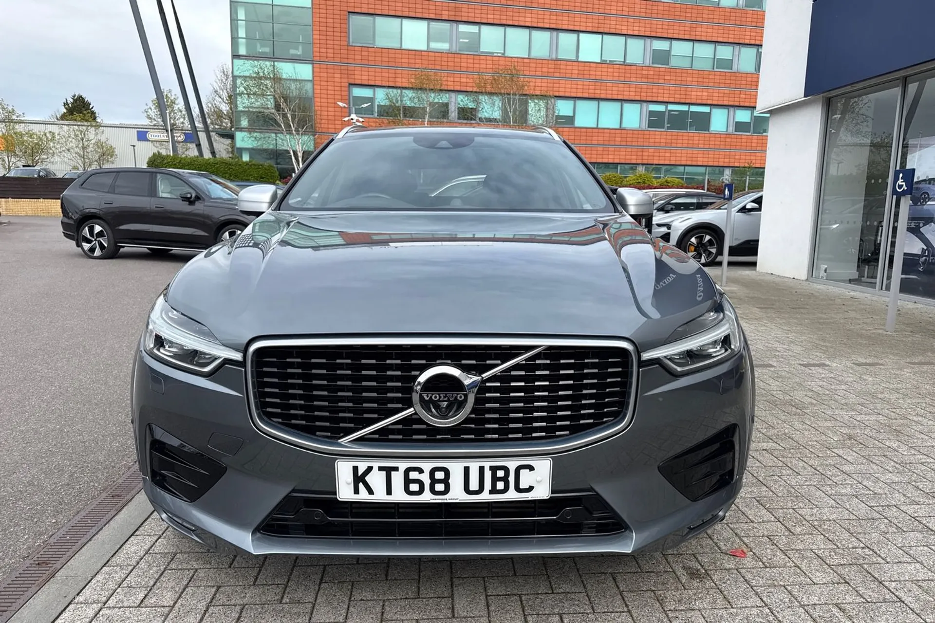 Volvo XC60 thumbnail image number 13