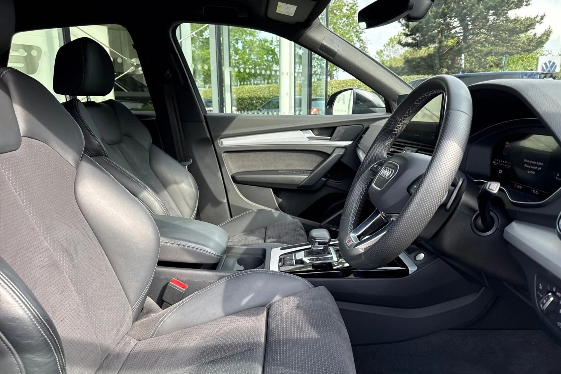 Audi Q5 thumbnail image number 43