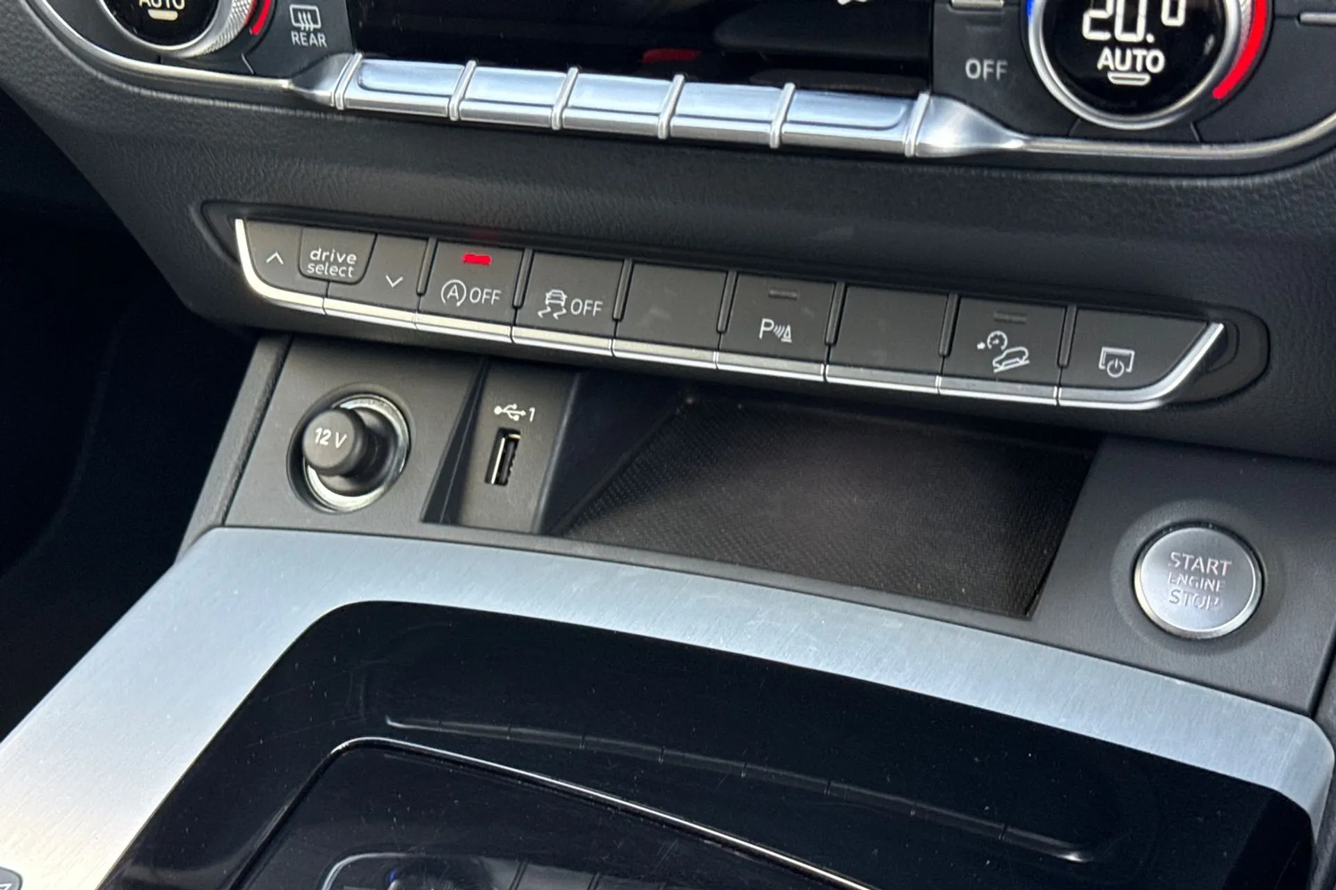Audi Q5 thumbnail image number 29