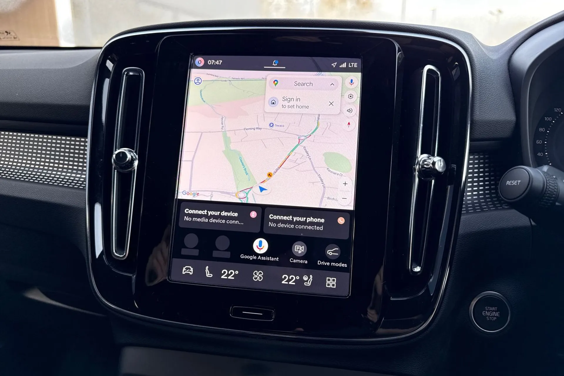 Volvo XC40 thumbnail image number 5