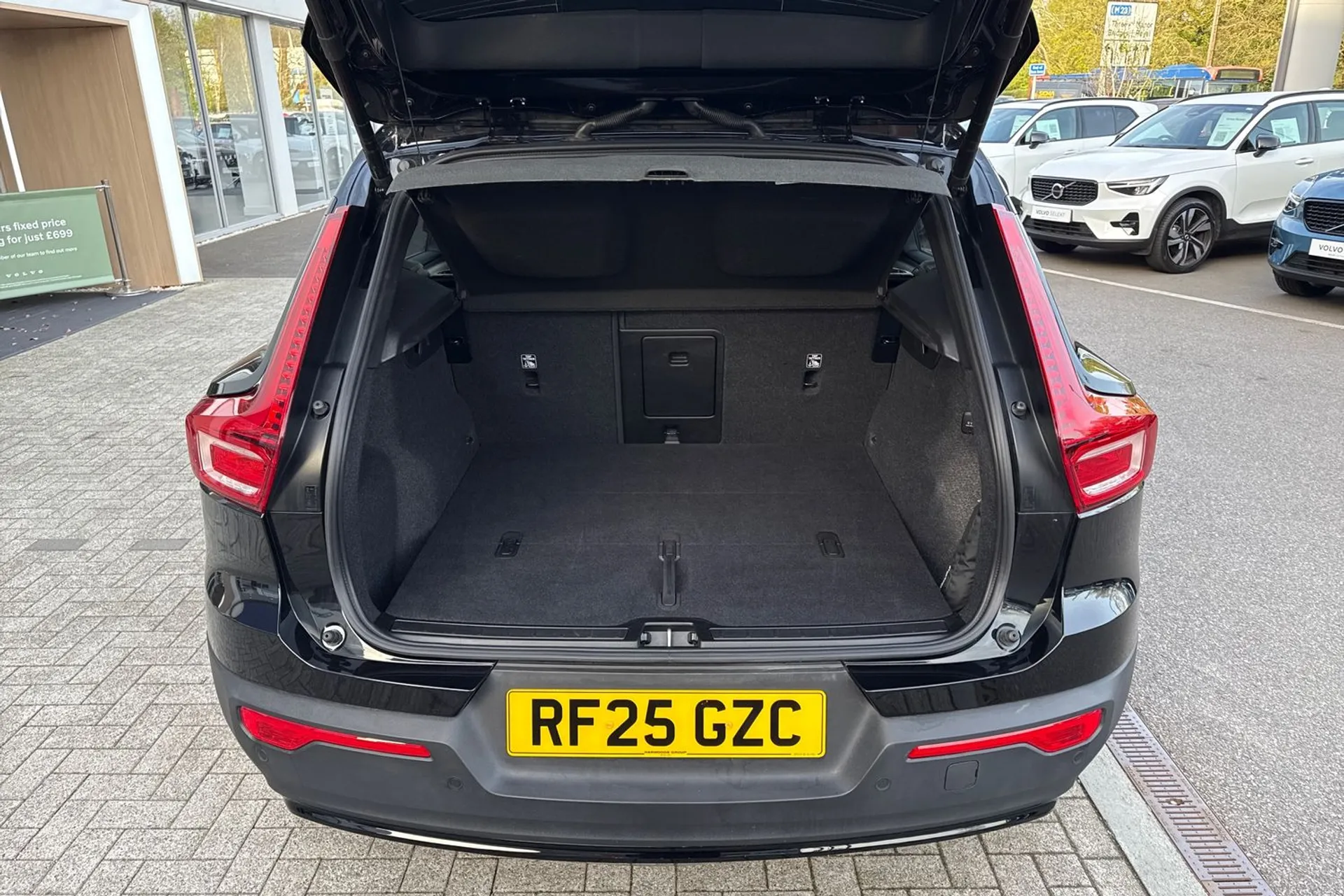 Volvo XC40 thumbnail image number 20