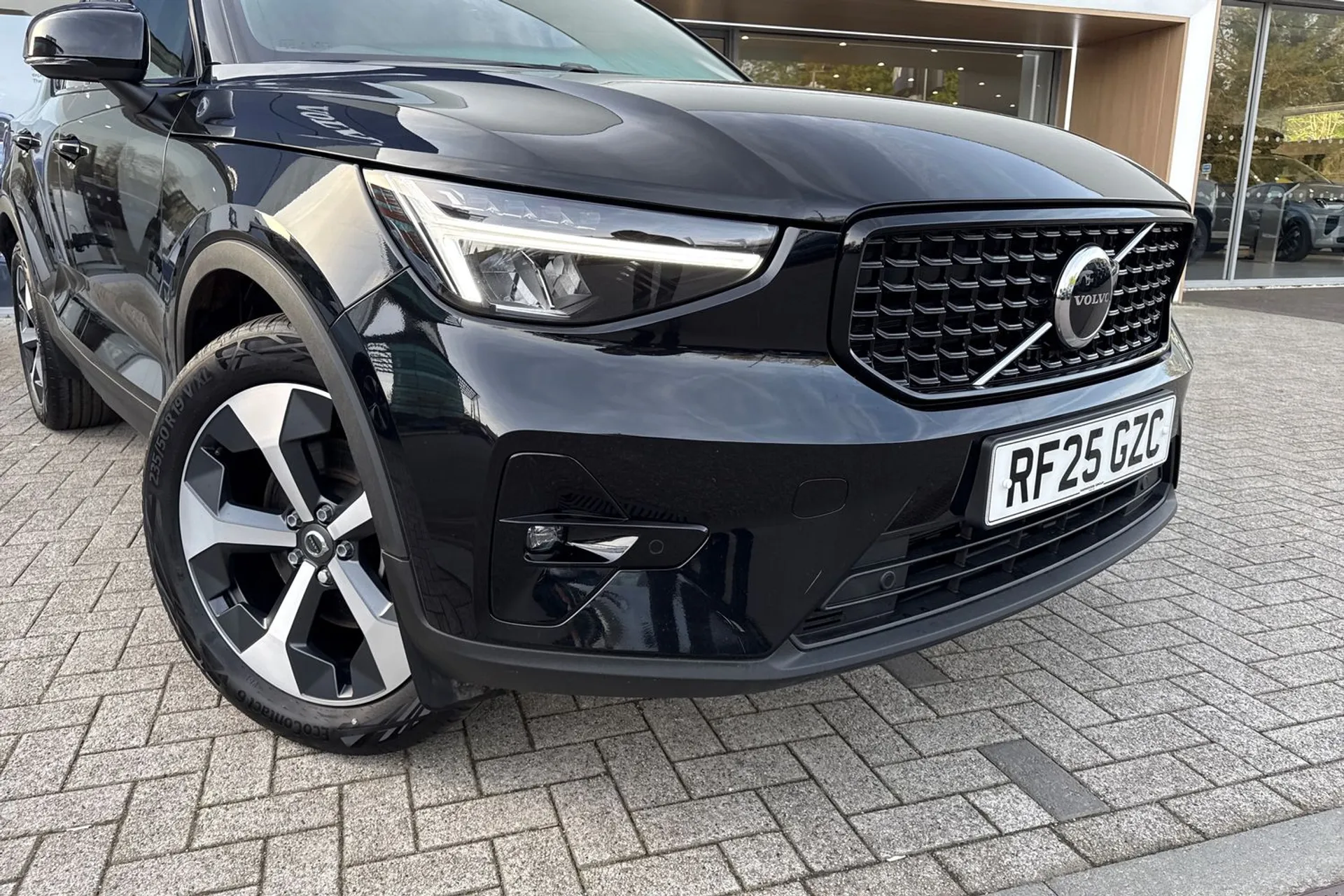 Volvo XC40 thumbnail image number 7