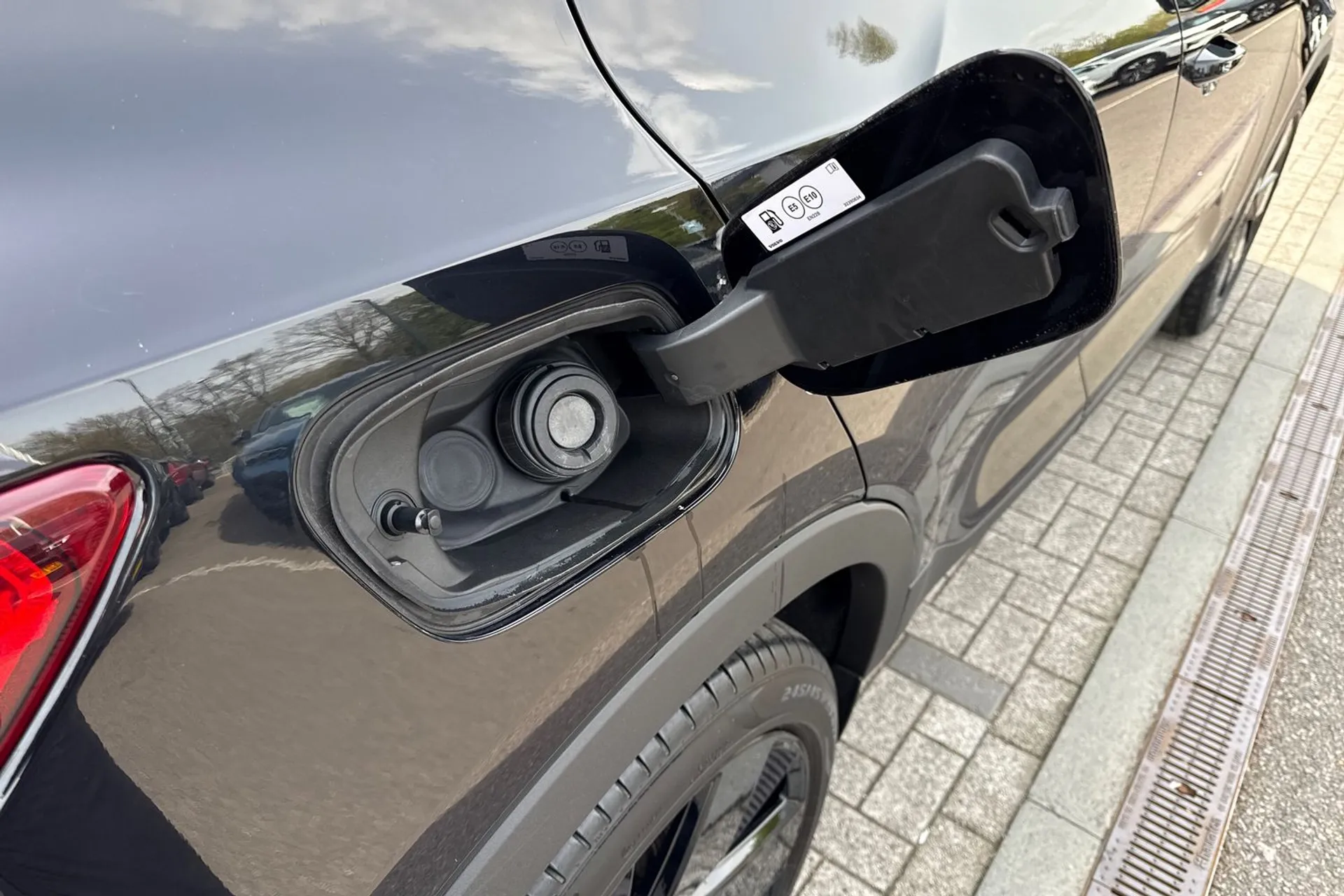 Volvo XC40 thumbnail image number 19