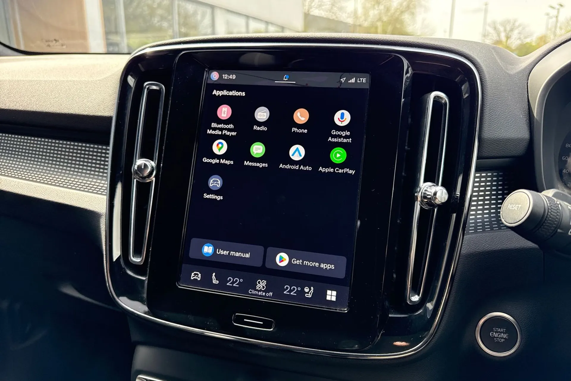 Volvo XC40 thumbnail image number 40