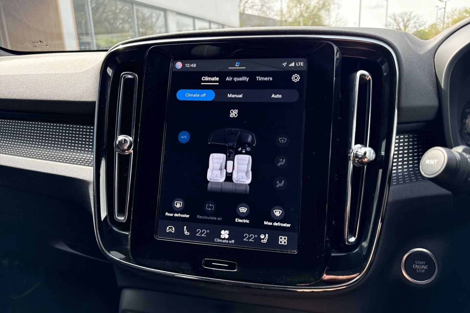 Volvo XC40 thumbnail image number 38