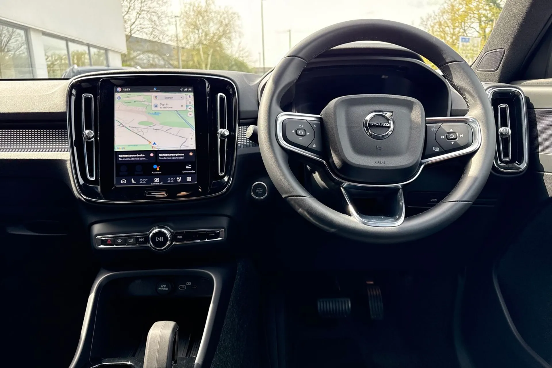 Volvo XC40 thumbnail image number 34