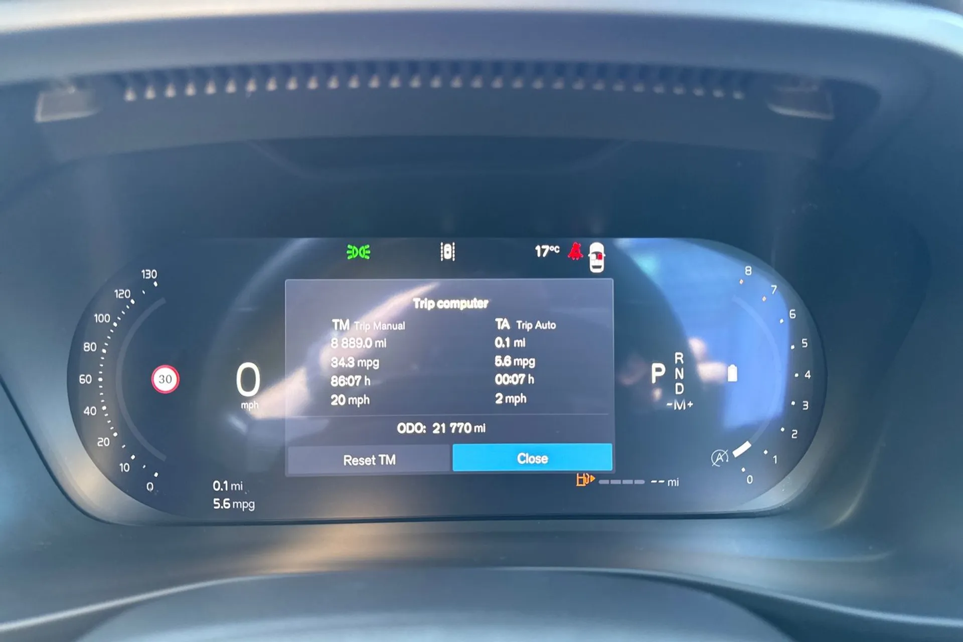 Volvo XC40 thumbnail image number 43