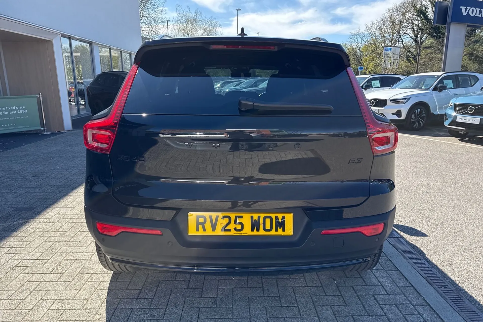 Volvo XC40 thumbnail image number 9