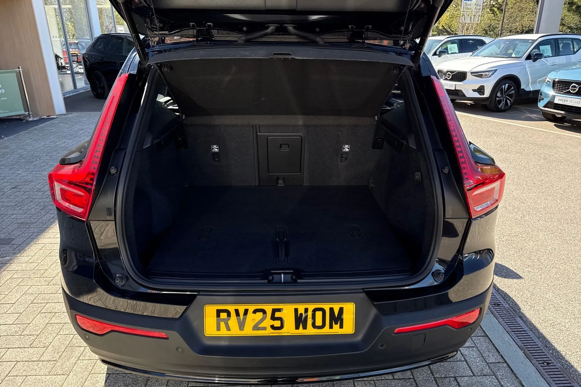 Volvo XC40 thumbnail image number 20