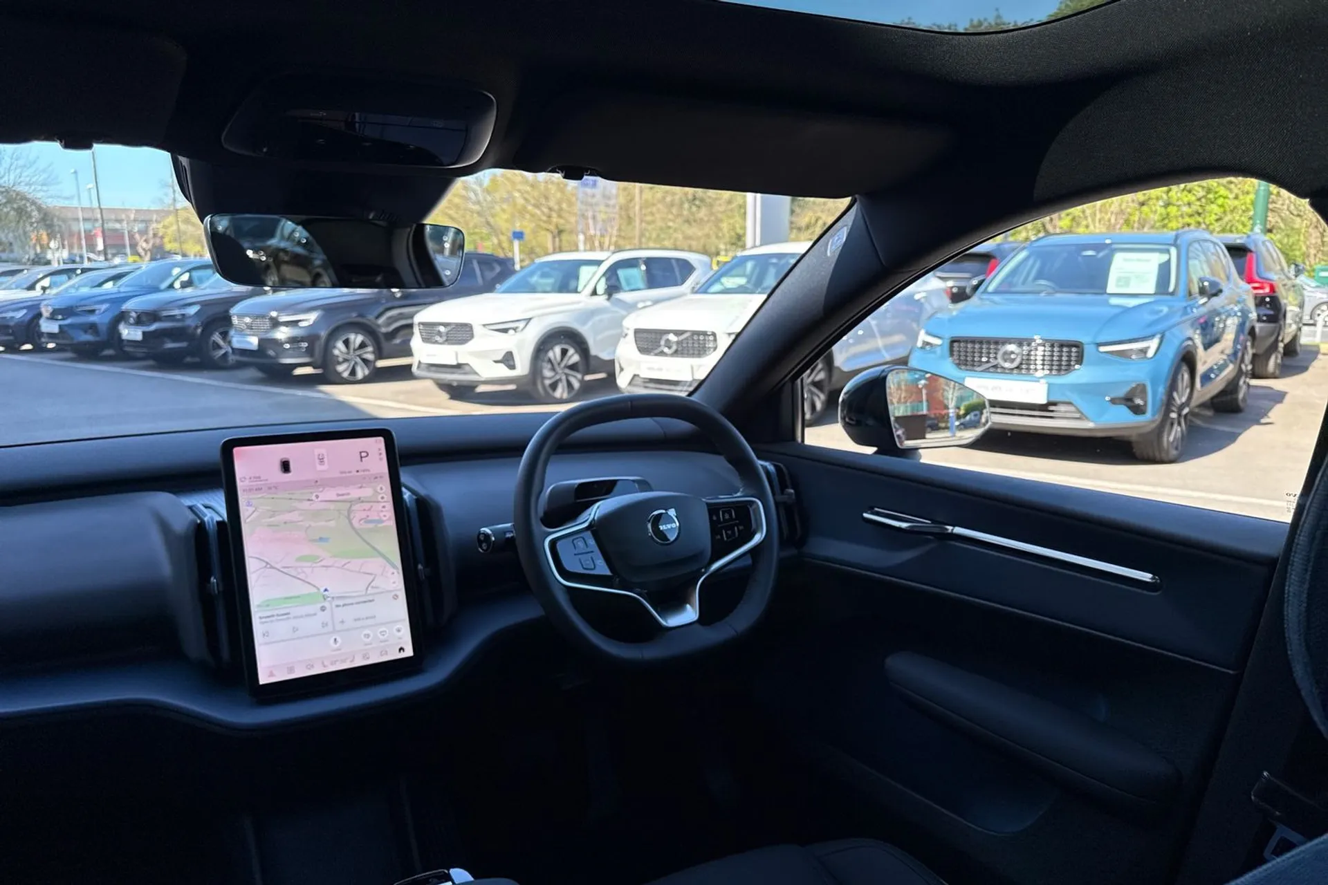 Volvo EX30 thumbnail image number 33