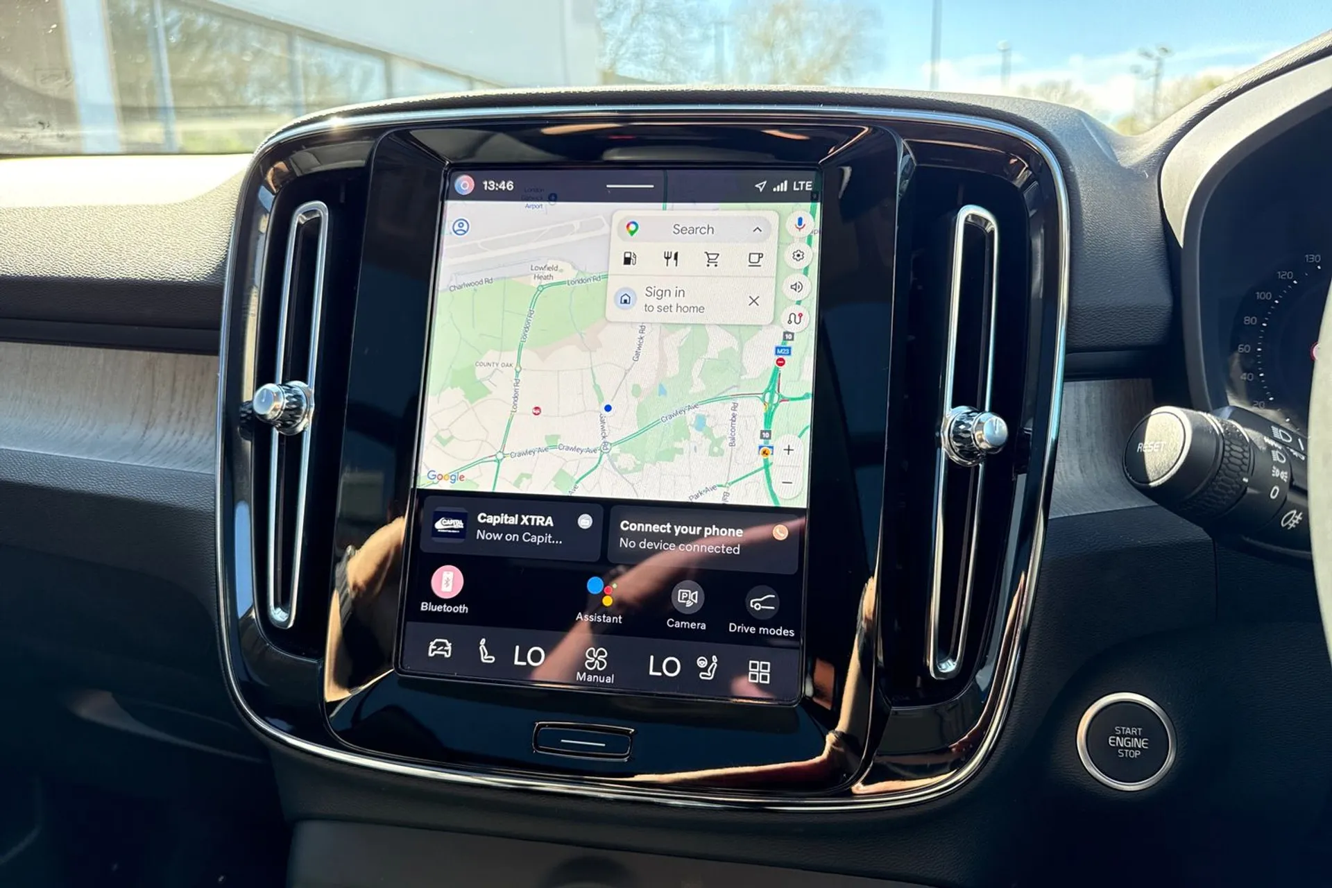 Volvo XC40 thumbnail image number 5