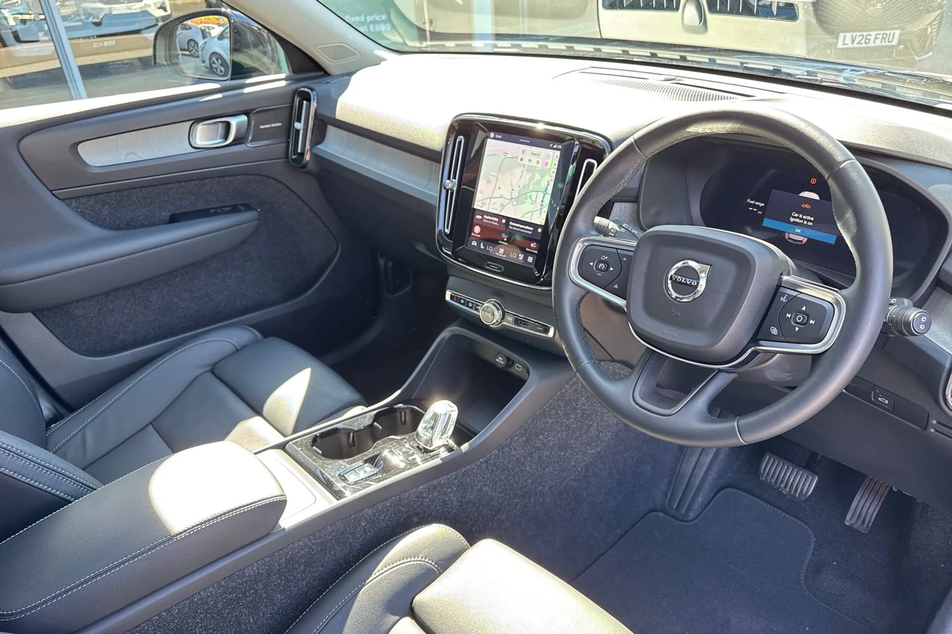 Volvo XC40 thumbnail image number 6