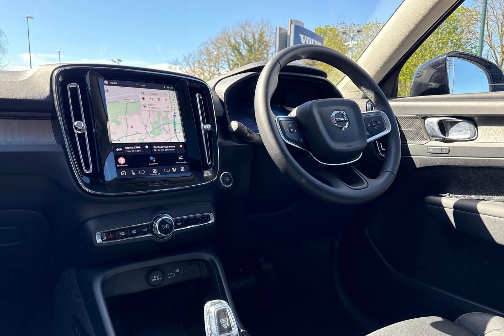 Volvo XC40 thumbnail image number 35